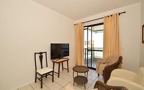 Aproveite em Canasvieiras a duas quadras da praia N539
